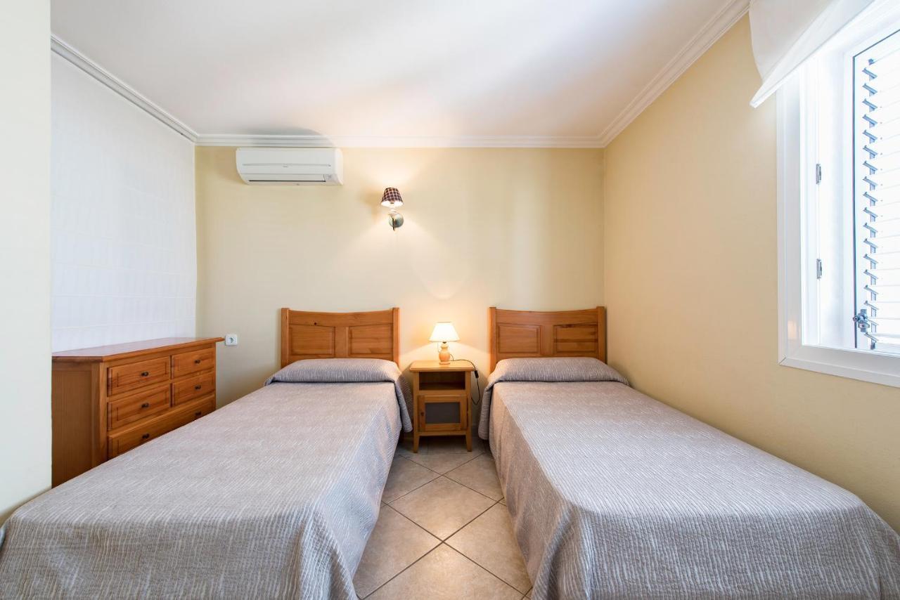 Apartamentos Es Cane Es Cana Extérieur photo