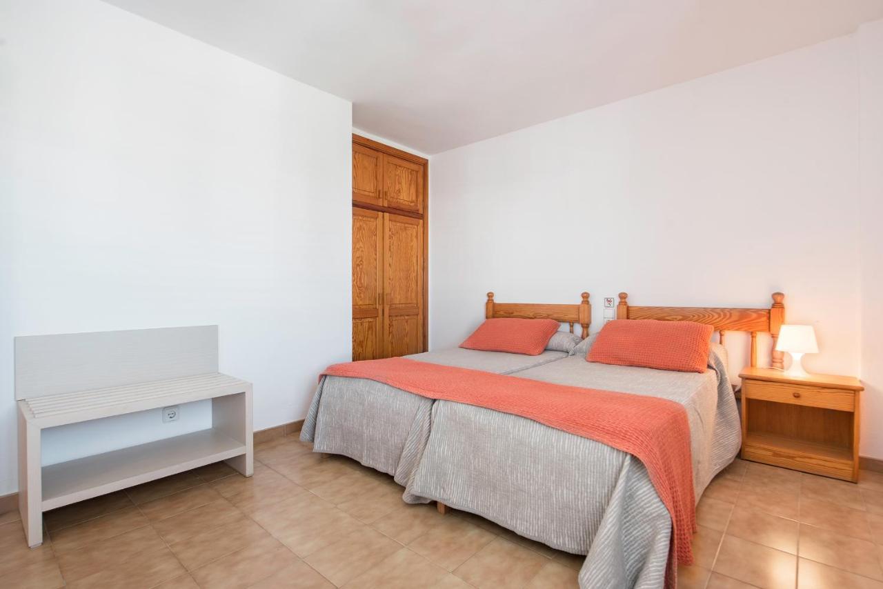Apartamentos Es Cane Es Cana Extérieur photo