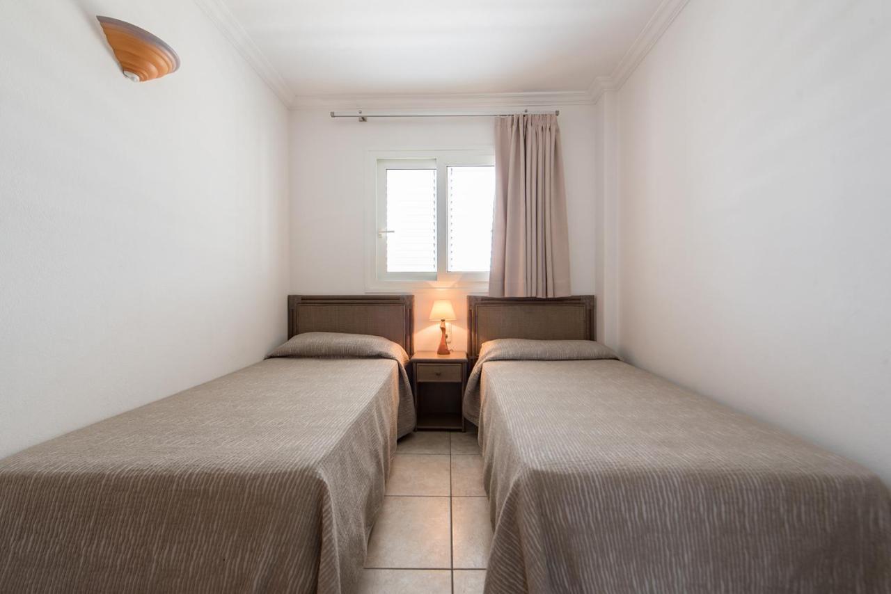 Apartamentos Es Cane Es Cana Extérieur photo