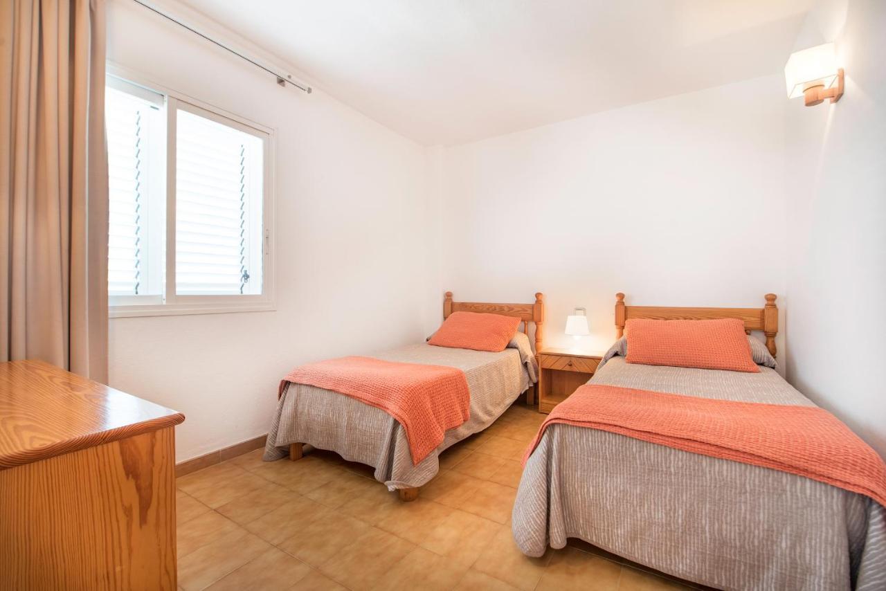 Apartamentos Es Cane Es Cana Extérieur photo